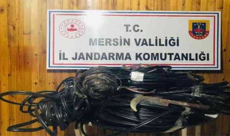 Mersin'de kablo çalan 3 kişi tutuklandı
