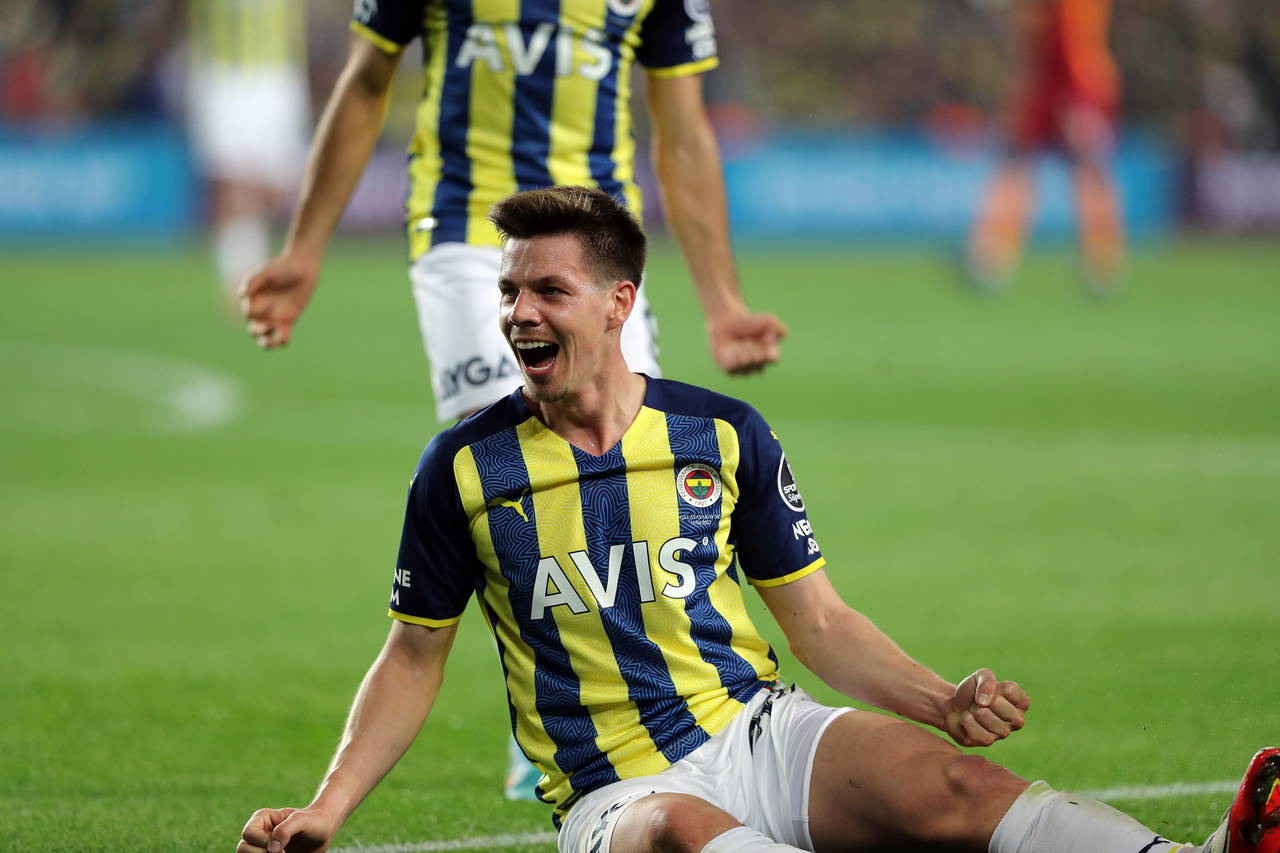 Derbide gülen taraf Fenerbahçe! Fenerbahçe 2-0 Galatasaray