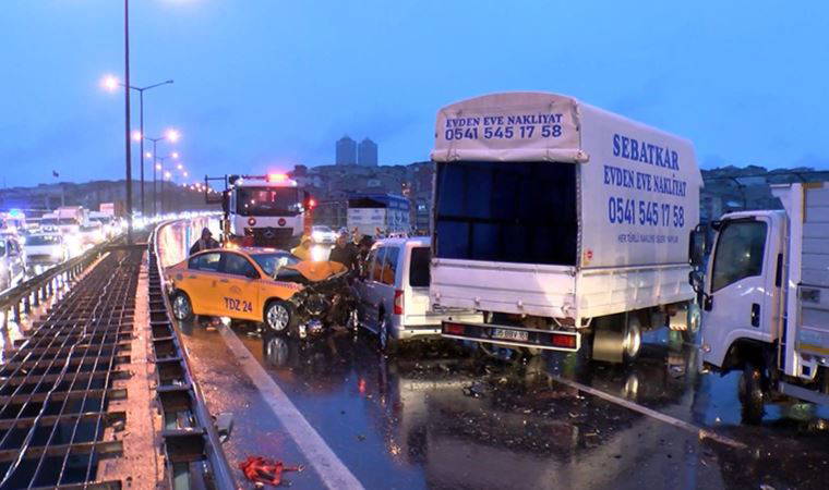 TEM'de trafik kazası: 1 yaralı (11 Nisan 2022) (Video Haber)