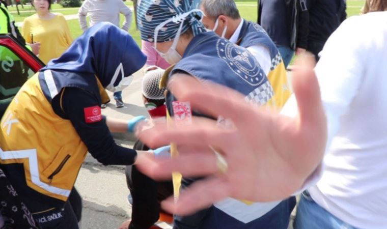 Polisten, kazayı çeken gazeteciye önce müdahale sonra tehdit: 'Bak çok sinirliyim' (11 Nisan 2022) (Video Haber)