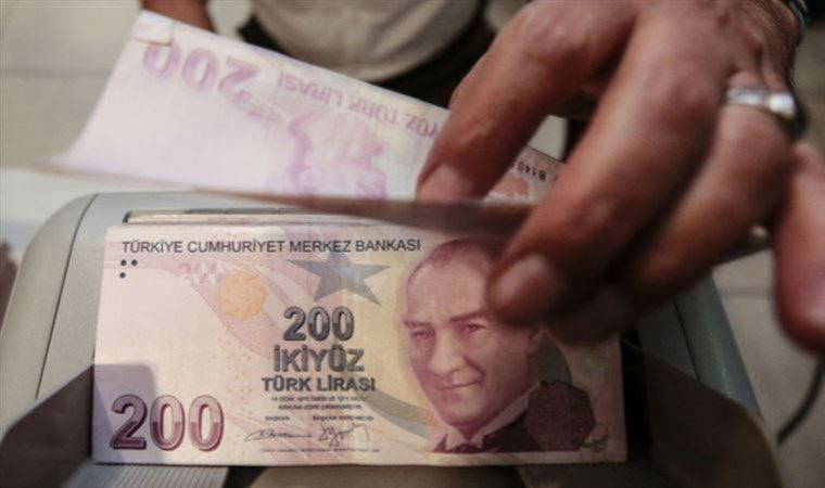 İktidara yakın gazete açıkladı: Emekli ve memur maaşı zammı için yeni hesaplar ortaya çıktı