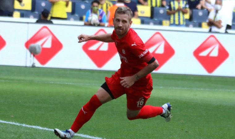 Sivasspor'da Pedro Henrique Internacional'e transfer oldu