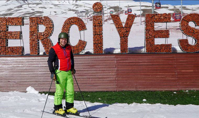 Avusturyalı eski şampiyon sporcu Marc Girardelli, Erciyes'te kayak yaptı