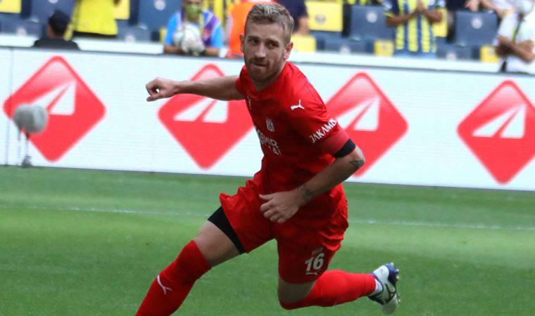 Sivasspor ile yolları ayrılan Pedro Henrique'den veda mesajı