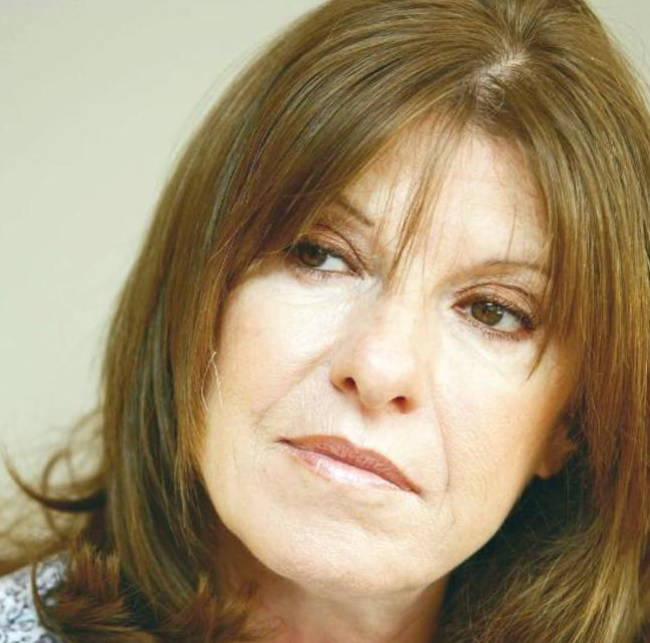 Türkiye'de kadın mücadelesini başlatan Duygu Asena 76 yaşında