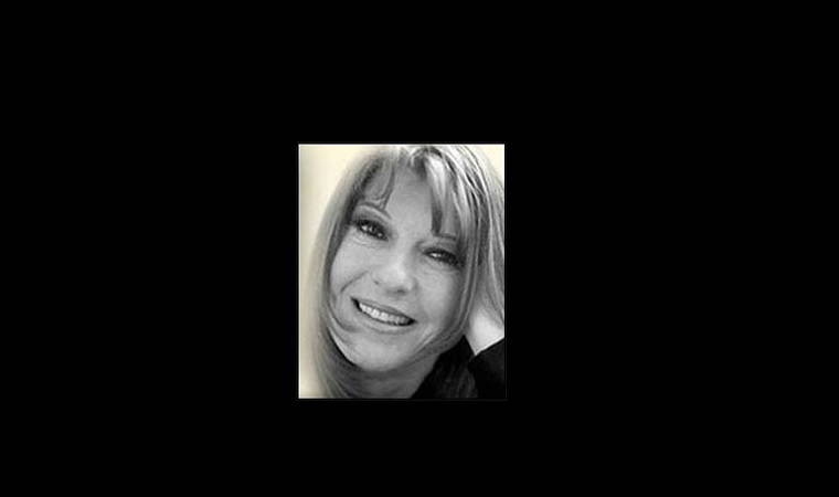 Türkiye'de kadın mücadelesini başlatan Duygu Asena 76 yaşında