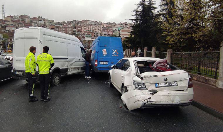 Kağıthane'de zincirleme kazada 2 kişi yaralandı