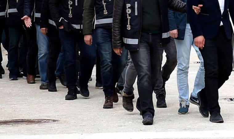 FETÖ'nün 'kamu yapılanması' soruşturmasında 34 gözaltı kararı