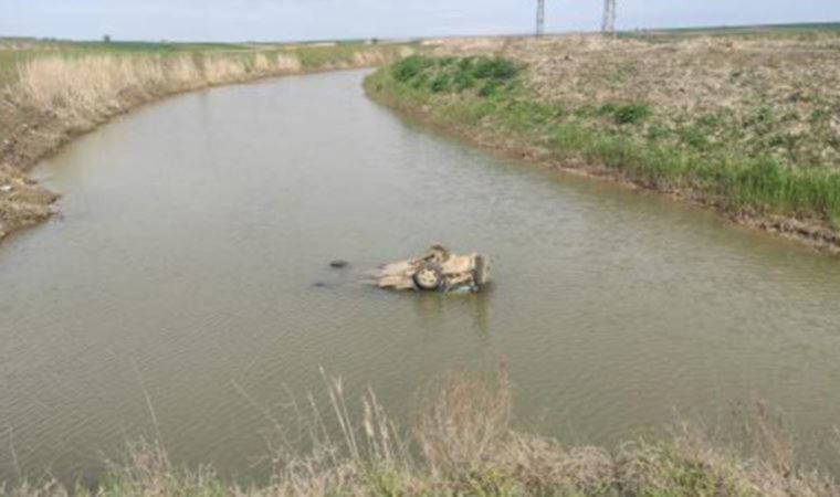 Edirne'de otomobil sulama kanalına düştü