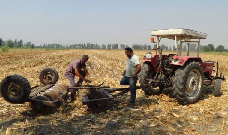 Ziraat Bankası Genel Müdürü Çakar 'Traktör haczi yok' dedi. CHP satış belgelerini paylaştı