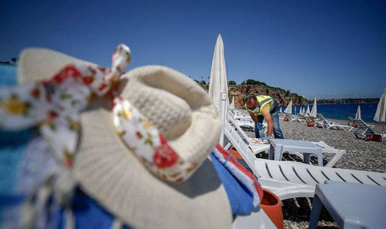 Tatil sezonu öncesi dikkat: Her şeyi kopyalıyorlar! (24 Nisan 2022) (Video Haber)