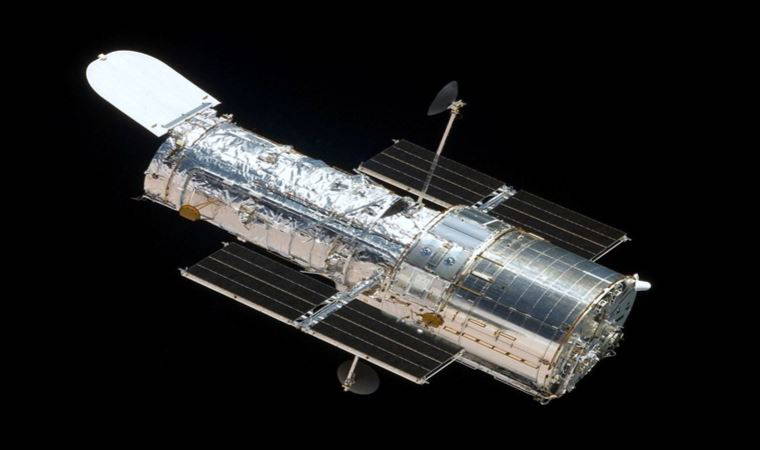1990 yılında bugün ilk uzay teleskobu Hubble yörüngeye oturtuldu