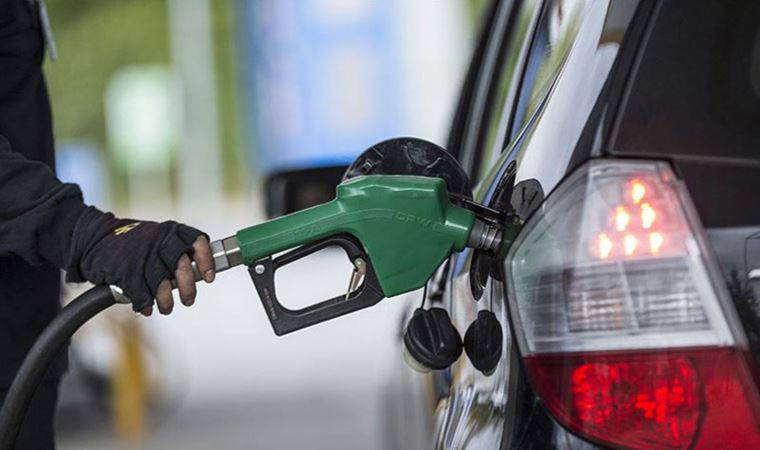 Son Dakika: Bayramın da tadı kaçacak... Benzine büyük zam yolda!