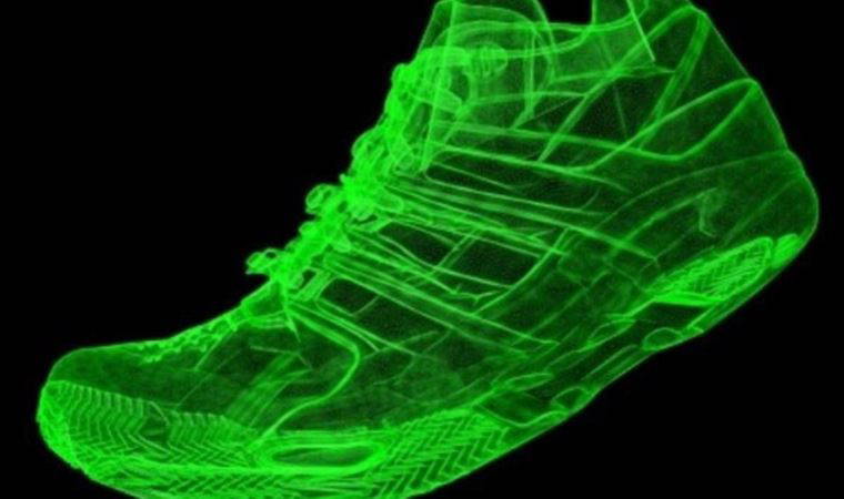 Nike'ın Metaverse'de satışa çıkardığı sanal ayakkabının değeri dudak uçuklattı