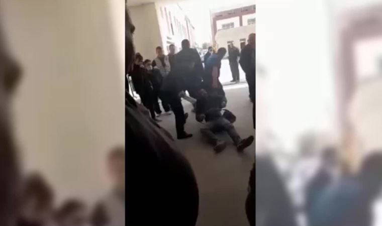 Zabıtanın dilencilik yapan kişiye müdahalesi tepki çekti