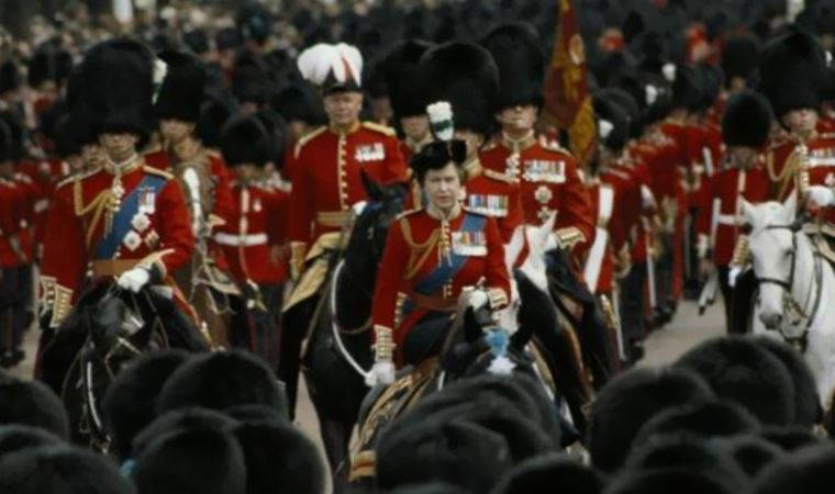 Kraliçe 2. Elizabeth'in 3. Dünya Savaşı mesajı ortaya çıktı