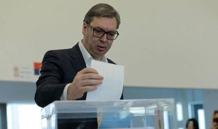 Aleksandar Vucic, cumhurbaşkanlığı seçimini yeniden kazandı