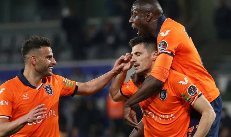 Medipol Başakşehir 4 maç sonra kazandı