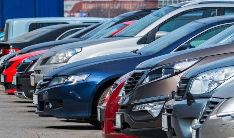 Rusya'da otomobil satışları martta yüzde 63 düştü