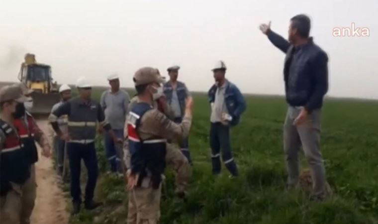Elektriği kesilen çiftçiler isyan etti: 'Neredesin Tayyip Erdoğan' (06 Nisan 2022) (Video Haber)