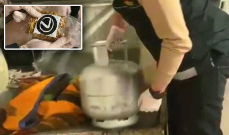 Hurdacı gibi 'kamyonetle' dolaşıp uyuşturucu sattılar: 46 bin hapla yakalandılar (07 Nisan 2022) (Video Haber)