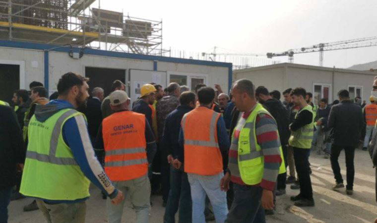 Akkuyu Nükleer inşaatında 3 aydır maaş alamayan 700 işçi eylemde (07 Nisan 2022) (Video Haber)