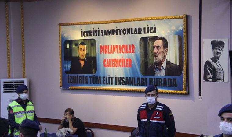 İzmir'de 'Kolpaçino' kumarhanesine baskın
