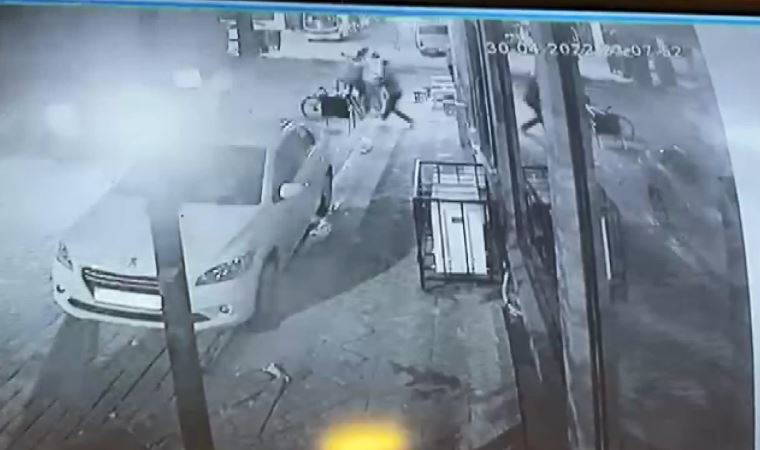 Zeytinburnu’nda silahlı çatışma kameralara yansıdı!