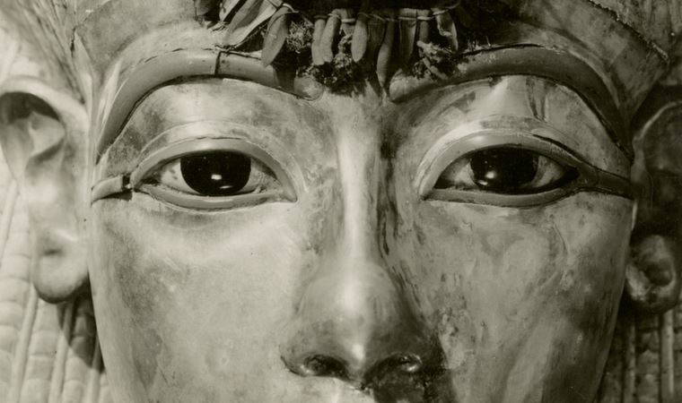 Tutankamon'un mezarının bulunmasından 100 yıl sonra keşfin gizli kahramanlarına ışık tutuluyor