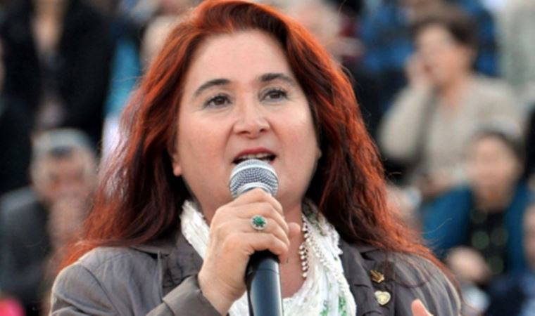 Sabahat Akkiraz'dan sert tepki: Sırada kadınları taşlamak mı var?