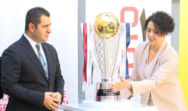 Süper Lig'de Trabzonspor, şampiyonluk kupasını İstanbul'da alacak