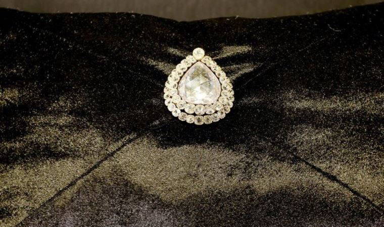 'Kaşıkçı Elması' nedir? 'Kaşıkçı Elması' nerede?