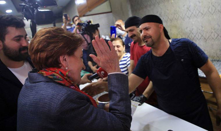 Esnaf Meral Akşener'e faturasını gösterdi, isyan etti: 'Sağ olsun Recep ağa piyasayı bitirdi'