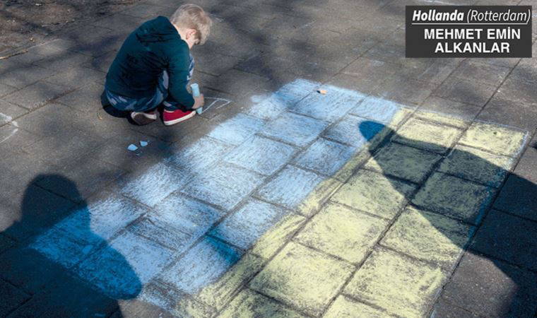 Hollanda lale değil göç ülkesi