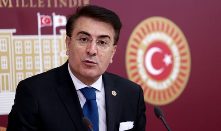 Saray ve kabineyi unuttu