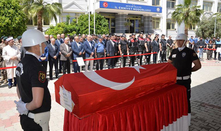 Polis memuru, izin dönüşü trafik kazasında hayatını kaybetti