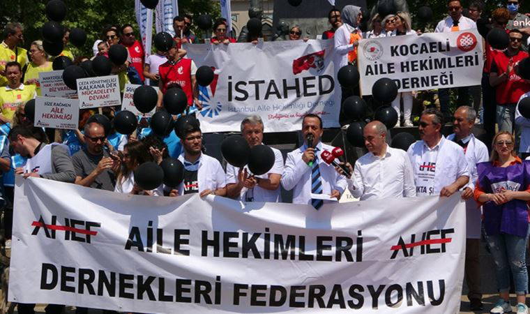 Aile hekimleri ve sağlık çalışanlarından 'balonlu' eylem