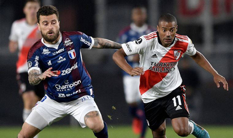 Diego Rossi devreye girecek...