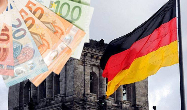 Almanya'da şirket nasıl kurulur? Türkiye'den hangi sektörler geçiş yapıyor?  Uluslararası vergi hukuku uzmanı Cevdet Kocaş yanıtladı