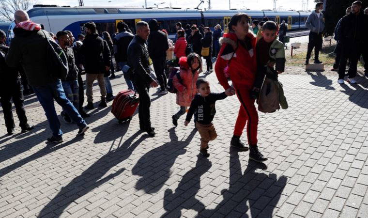 Rusya: 'Ukrayna ile Azovstal fabrikasındaki yaralıların tahliyeleri için anlaşmaya vardık'