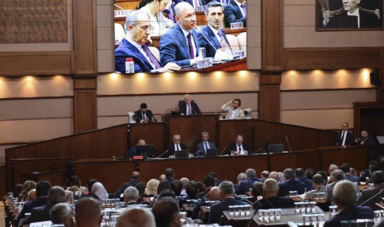 İBB Meclisi'nde 'İmamoğlu'nun Karadeniz gezisinin masrafını kim karşıladı' tartışması