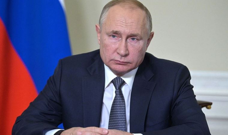 Emekli Rus Albay canlı yayında Rusya’nın Ukrayna’ya saldırılarını eleştirdi