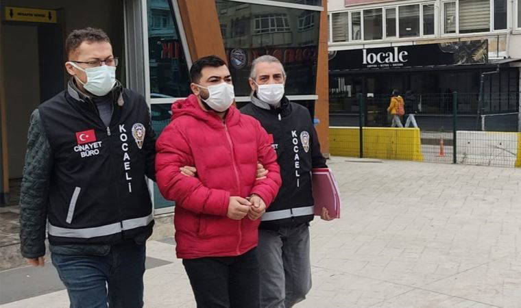 Evine giren kişiyi öldüren sanık: 'Yatak odamda idrarını yaparken buldum' (18 Mayıs 2022) (Video Haber)