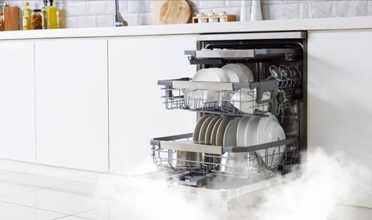 Marketlerde etiketler değişmeye başladı