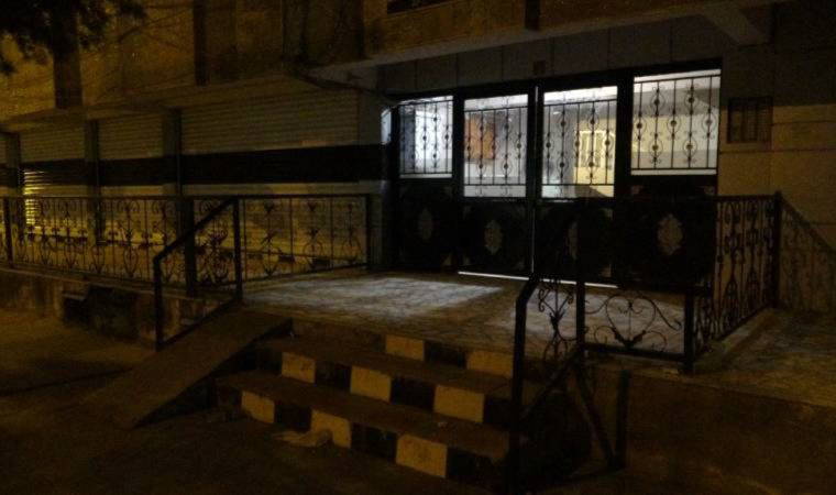 Diyarbakır'da bir erkek, boşanma aşamasındaki eşini bıçaklayarak öldürdü