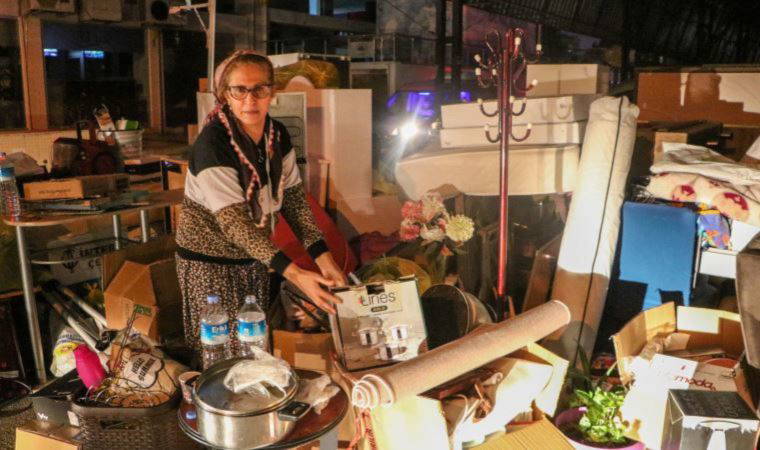 Antalya'da yoksulluk tablosu: Zamlı kirayı ödeyemeyince sokağa atıldı (20 Mayıs 2022) (Video Haber)