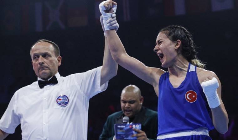 Son Dakika: Milli boksör Hatice Akbaş dünya şampiyonu!
