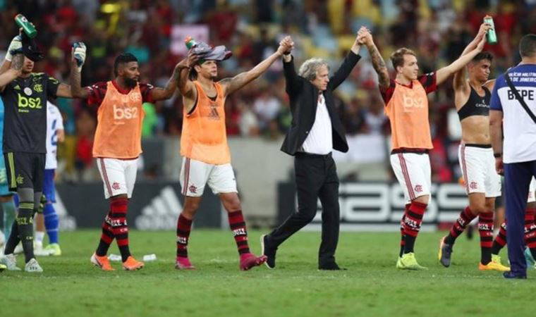 Portekiz basını duyurdu: 'Jesus, Fenerbahçe'ye imza attı!'
