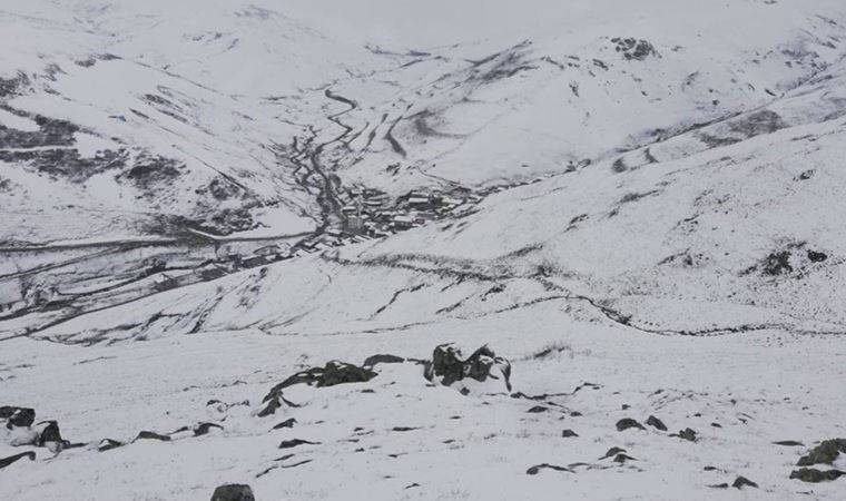 Mayıs ayında Soğanlı Dağı'na kar yağdı