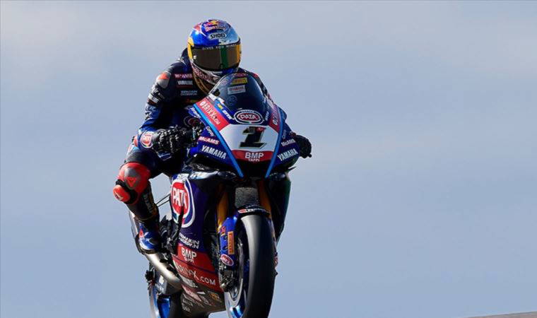 Milli motosikletçi Toprak Razgatlıoğlu, Portekiz'de ikinci oldu